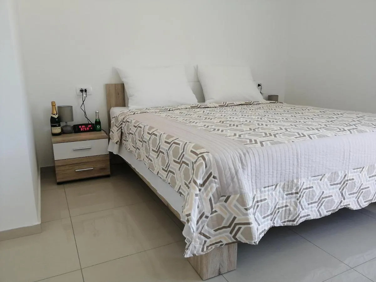 Appartamento Artur 마툴지 아파트